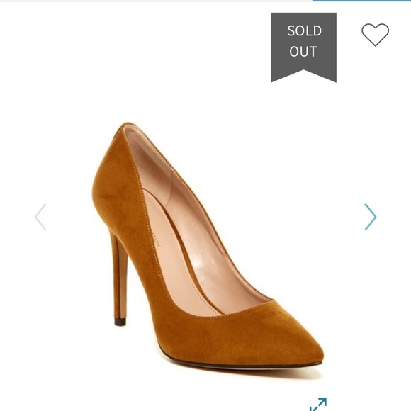 BCBG Heidi Dream Pumps - Picture 2 of 13